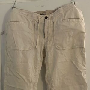 The North Face Cropped Cream Pants